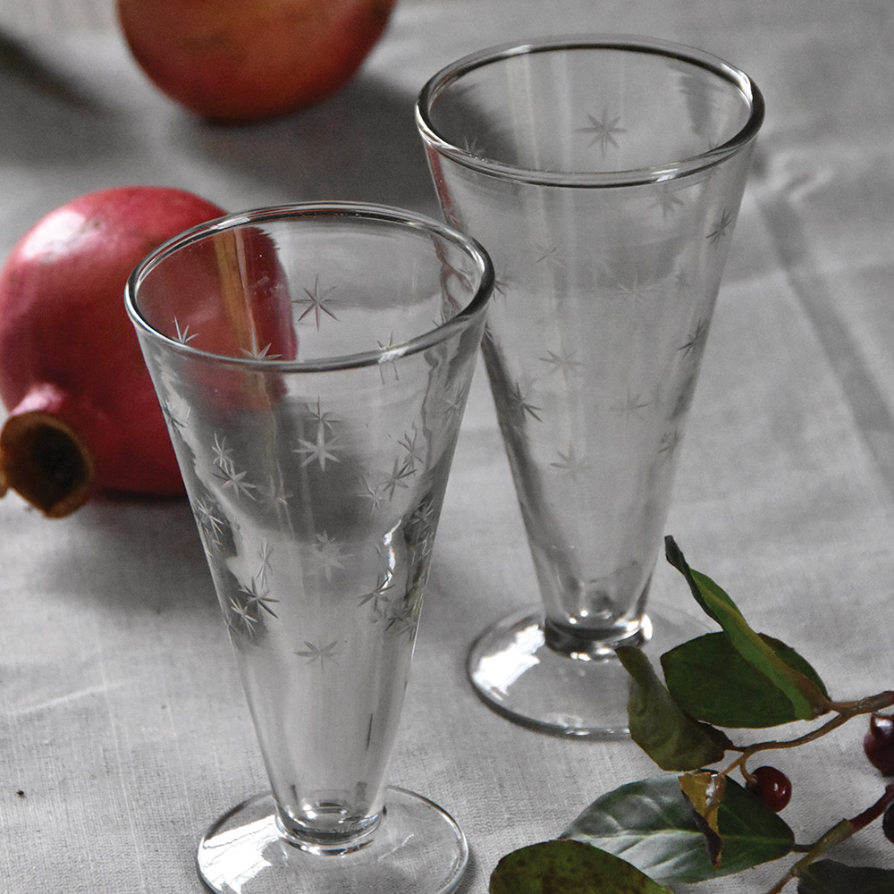 NEW! A Pair of Star Etched Prosecco Glasses